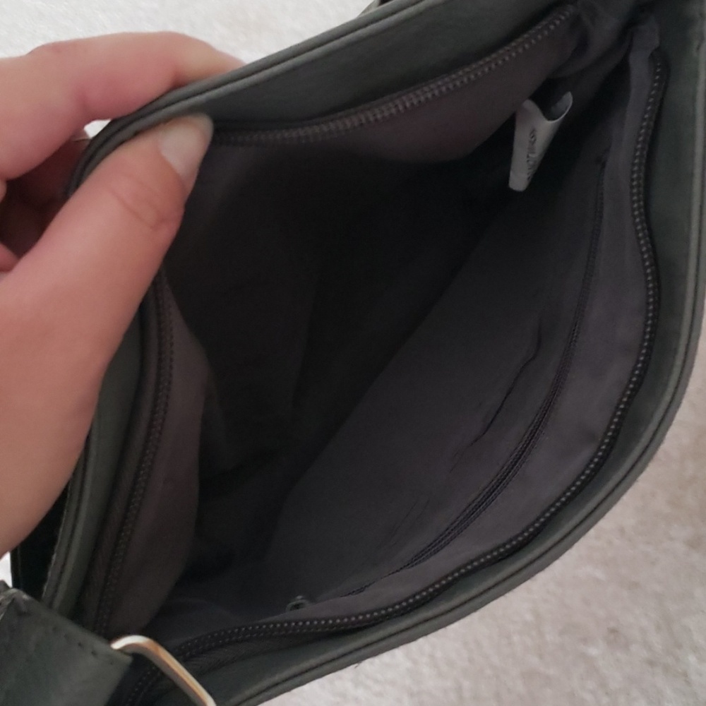 Purse - Picture 3 of 3